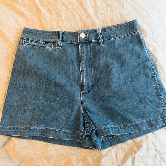 Madewell Pants - Madewell Light Wash Pocket Denim Shorts